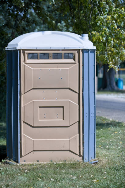 Best Emergency porta potty rental  in East Port Orchard, WA